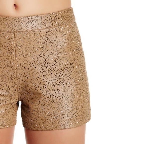 Alice + Olivia Pants - Alice + Olivia Amaris Leather Shorts EUC 8